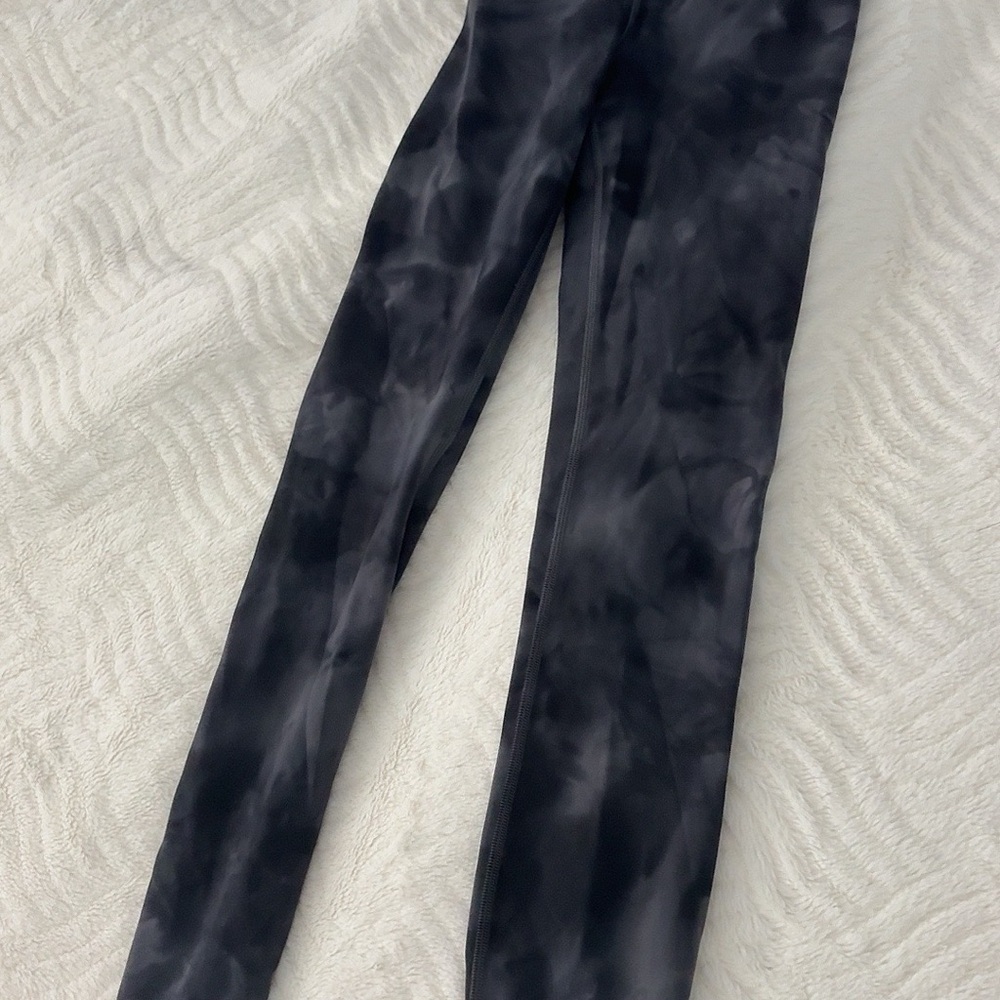 Lululemon Athletica Wunder Train HR Tights - Black Pattern